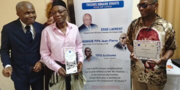 Distinction : Laurent Esso, Toto Guillaume et Jean Pierre Dikongue Pipa, honorés par le Conseil Municipal de Douala 1er