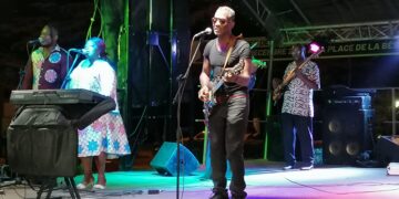 Palais de la culture Sawa : Une pléthore d&rsquo;artistes des 4 coins du pays donnent un concert pour clôturer l&rsquo;inauguration