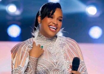 En Tanzanie, la chanteuse Nandy condamnée à payer 3 millions de shillings pour une tenue jugée indécente