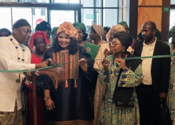 Patrimoine sawa : l&rsquo;AFED veut faire du kaba un symbole de la mode camerounaise à l’international